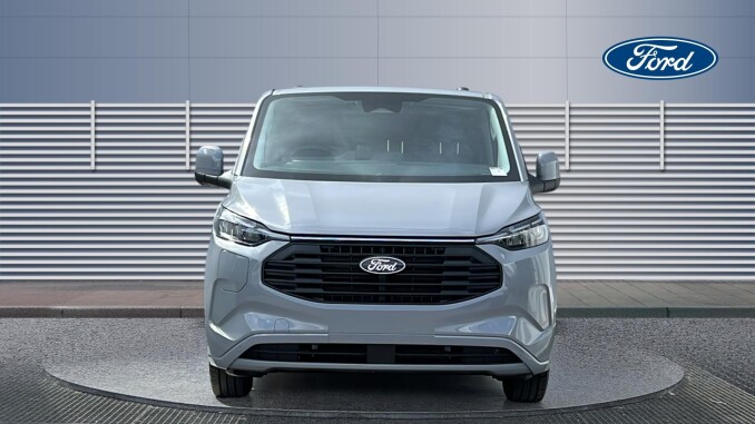 Ford Transit Custom 320 L2 Petrol Fwd 2.5 PHEV 232ps H1 Van Limited Auto - Image 3